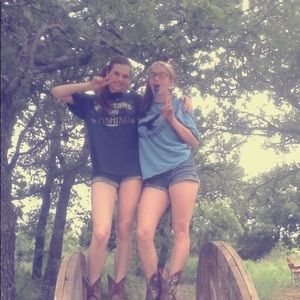 Meet your Posher, Jasmine